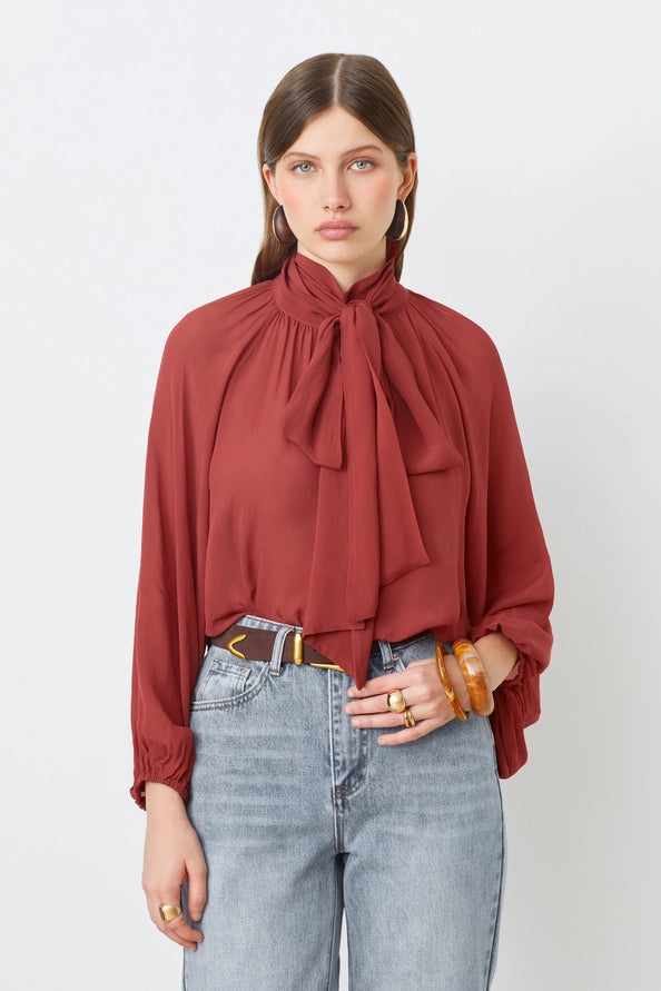 Lincoln Blouse